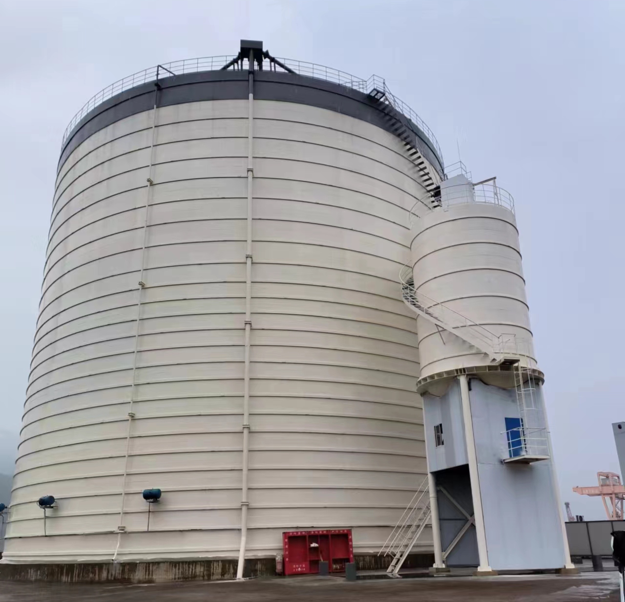 北镇10万吨水泥钢板库